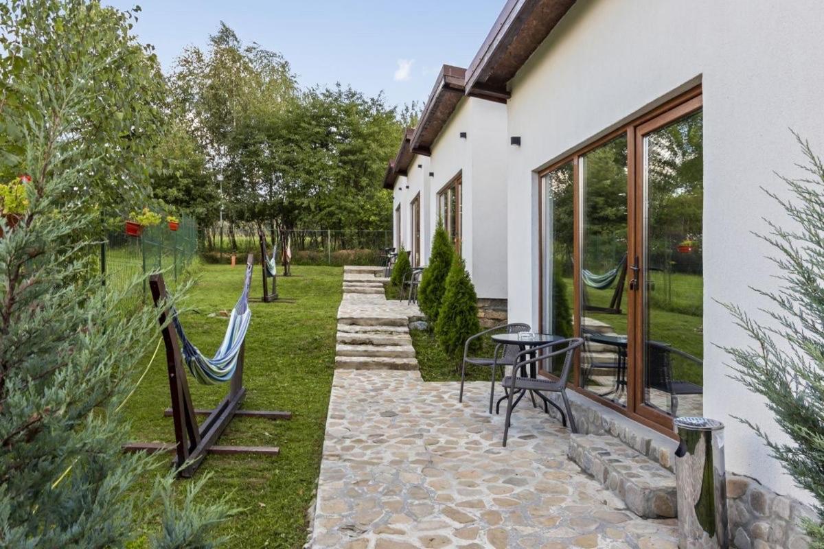 Silver Bungalow Sacele Exterior photo