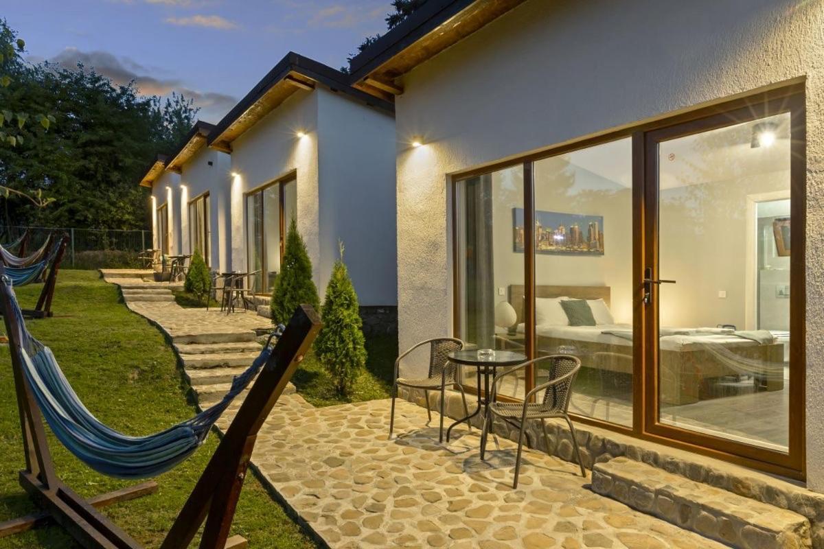 Silver Bungalow Sacele Exterior photo