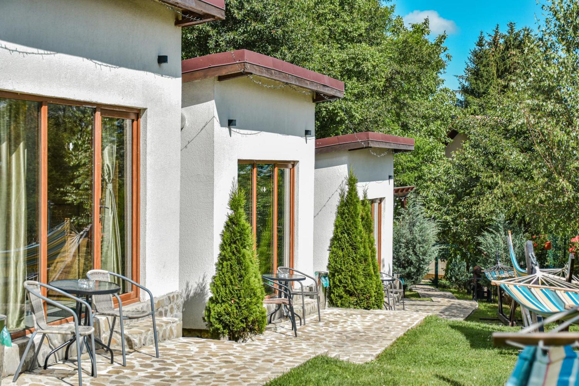 Silver Bungalow Sacele Exterior photo