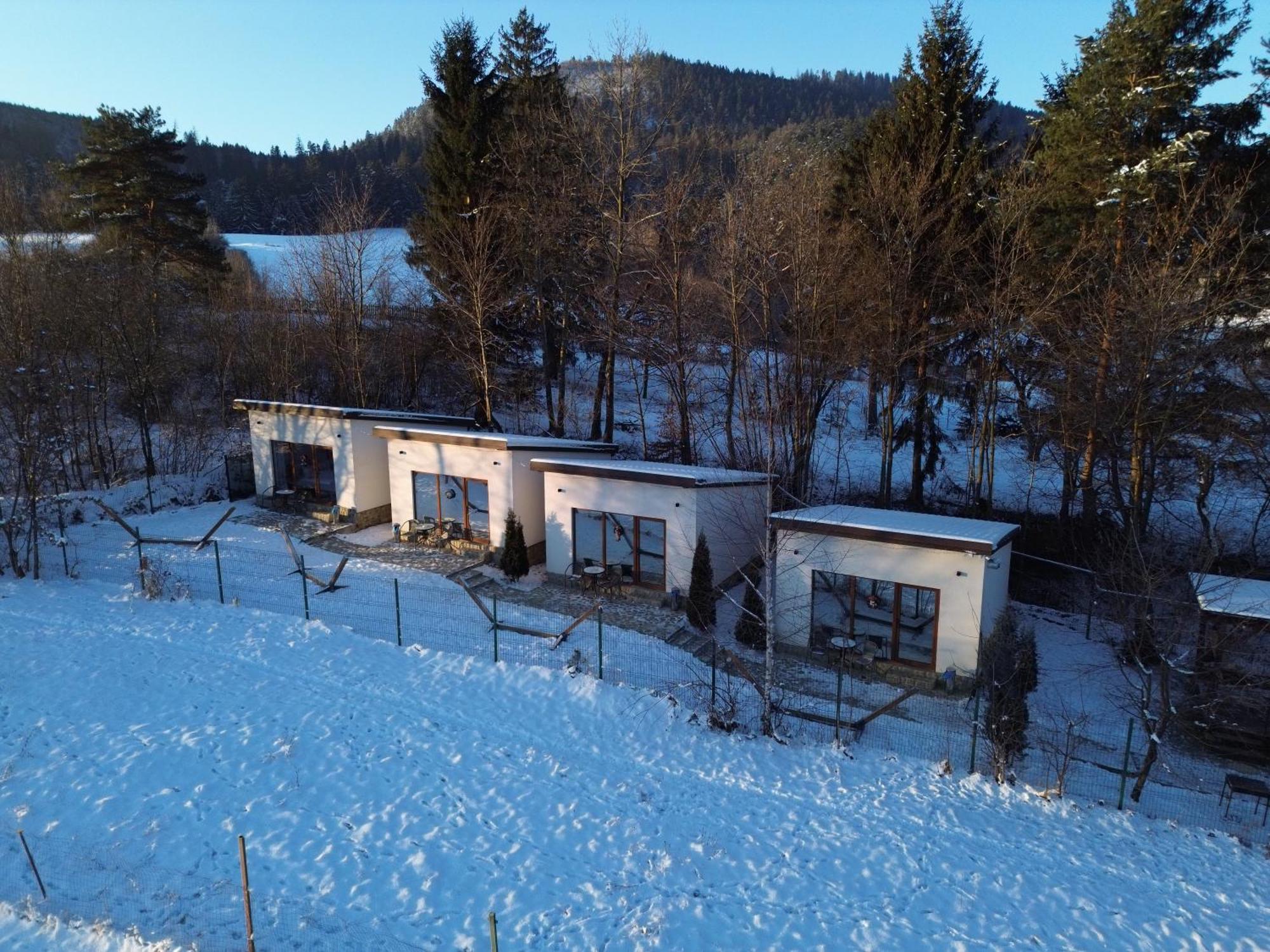 Silver Bungalow Sacele Exterior photo