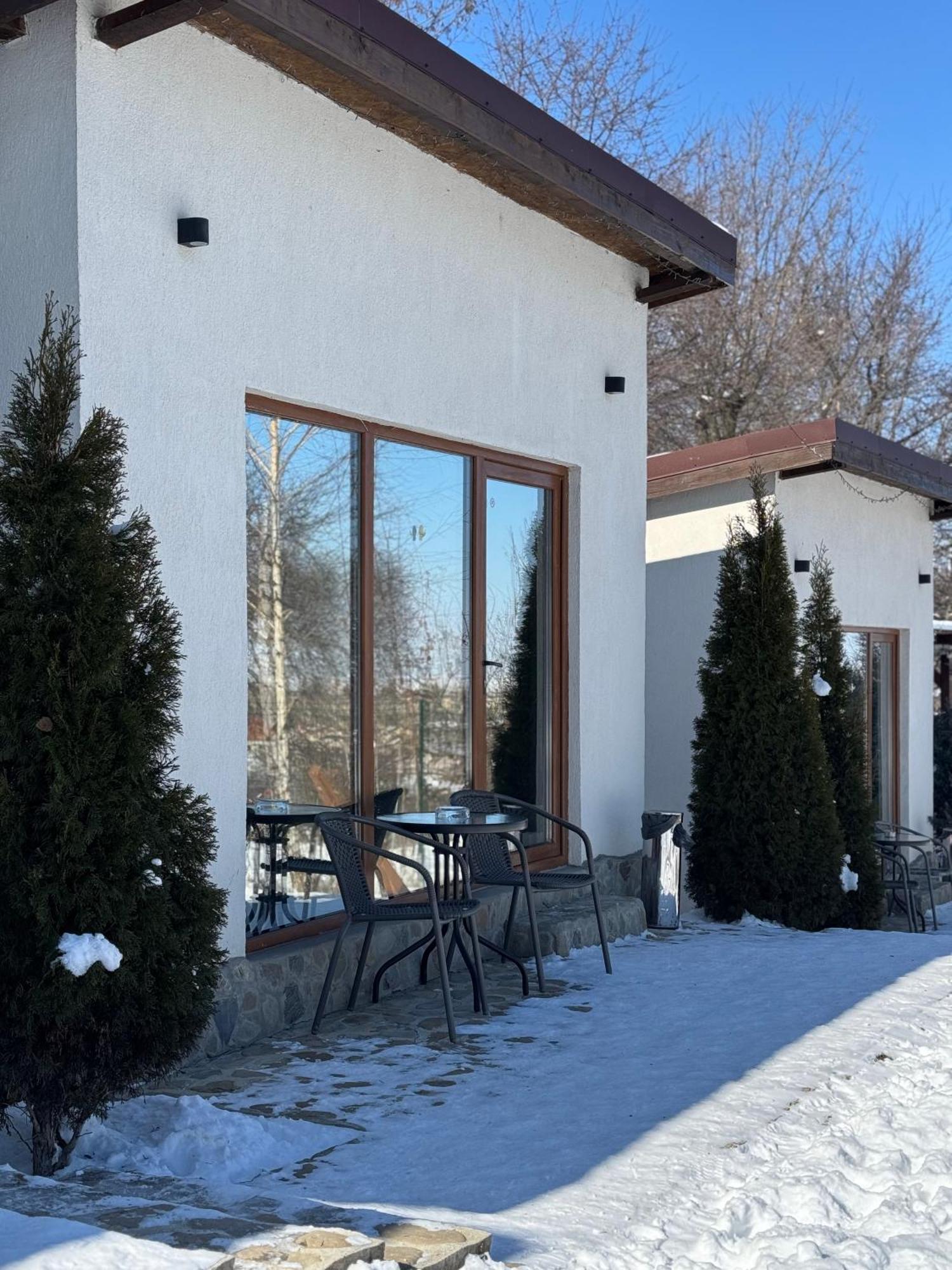 Silver Bungalow Sacele Exterior photo