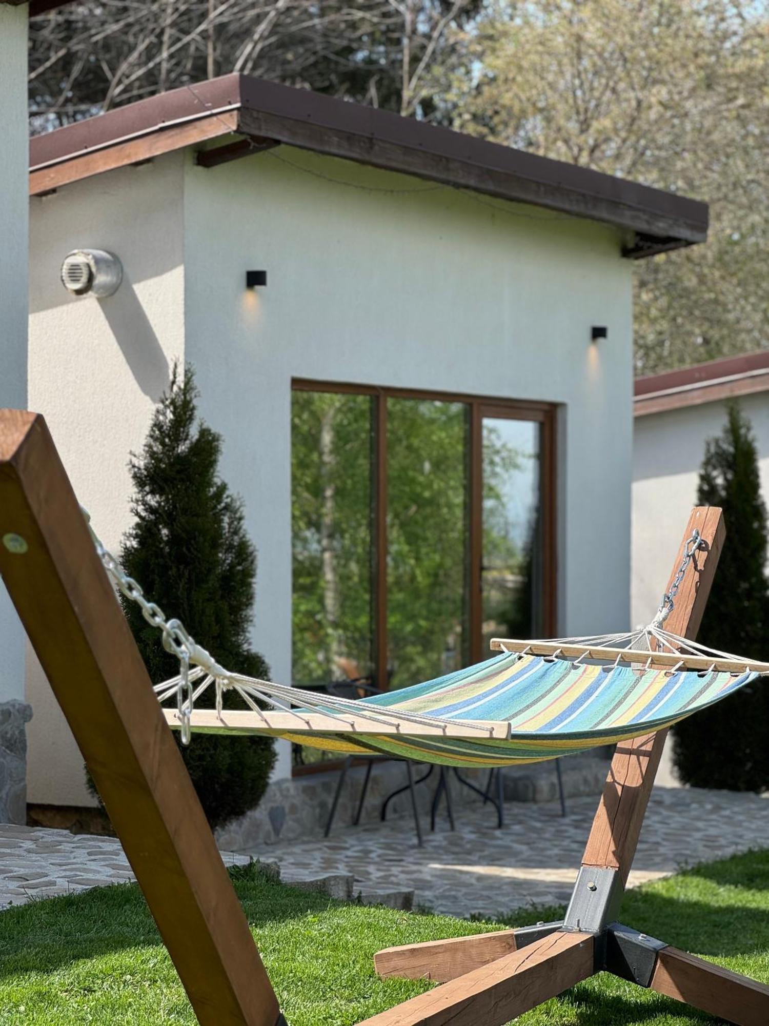 Silver Bungalow Sacele Exterior photo